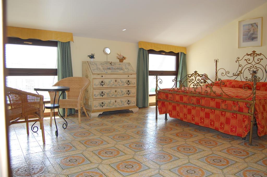 Hotel Ristorante Novara Expo Bareggio Zimmer foto
